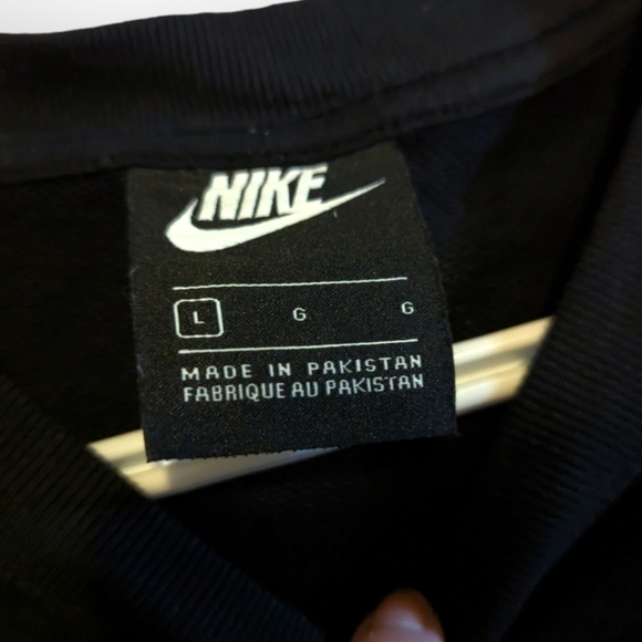 Nike Icon Clash Cropped Tee Size Large Cropped Black Shirt w/ Drawstring Waist - Picture 6 of 8